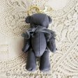 （画像用） クマさんチャーム 　グレー・パール・ビジュー