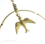 HAGI ピアス・イヤリング デイジー畑で