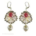 HAGI ピアス・イヤリング ユリの花