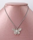 （画像用） KJL　蝶ネックレス