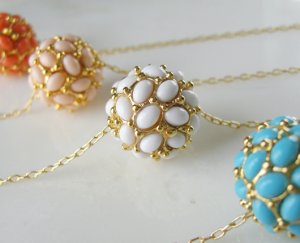 （画像用） KJL デコボールネックレス