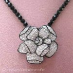 Kenneth Jay Lave フラワー ネックレス