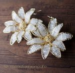 Lavish ピアス 18Kgp マーガレット