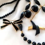 TrifariトリファリSET 「金ｘ黒」4点セット