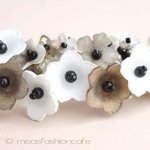 CA/仏製　お花バレッタ 　白黒＆ゴールド