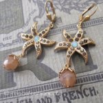 ピアスまたはイヤリング フランス製　フラワー