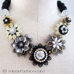 NY お花ネックレス 　モノトーン・フラワー