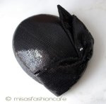 ヘッドアクセサリー　ハット リボン・スパンコール