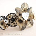 CA/仏製　お花バレッタ 　白黒＆ゴールド
