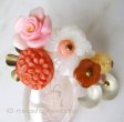 （画像用） NY ブローチ 　お花 MOP ガラスカメオ