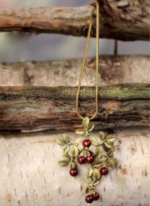 （画像用） マイケルミショー ネックレス 真珠のクランベリー