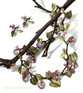 （画像用） Michaud ネックレス 真珠・ケシパールのつぼみ