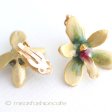 （画像用） マイケルミショー 蘭の花イヤリング