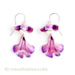 ピアス　または　クリップ 真珠ランの花ピアス