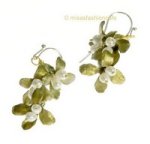 Michaud ピアス 真珠のフラワー