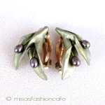 Michaud イヤリング 真珠の花