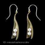 ピアス　または　クリップ 真珠えんどう豆　再販！