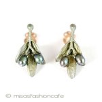 マイケルミショー　再販！ オリーブ真珠イヤリング