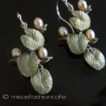Michaud 真珠 ピアス　 睡蓮の花 再販！