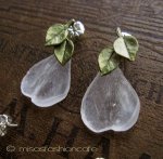 マイケルミショー ピアス 　ローズの花びら（ホワイト）