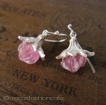 マイケルミショー ピアス 　シャクナゲのつぼみ