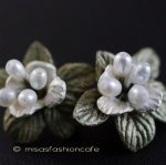 マイケルミショー　ピアス 真珠 小花ブーケ 再販！
