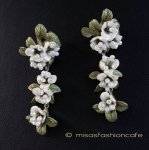 マイケルミショー　ピアス 再販!　真珠小花ブーケ