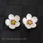 マイケルミショー ピアス 梨のお花