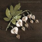 マイケルミショーブローチ 真珠・タイツリソウの花