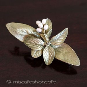 （画像用） Michaudブローチ　再販！ 真珠　ハーブ：バジル