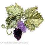 マイケルミショーブローチ 揺れるアートガラスの葡萄