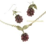 マイケル　ミショー　 天然石のラズベリー