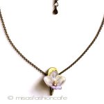 マイケルミショー・ネックレス ガラス製　すみれの花