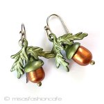 ピアスまたはクリップ 真珠の団栗どんぐり