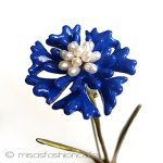 真珠　ブルーのお花 ボタニカルブローチ