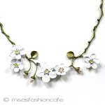 真珠　お花ネックレス