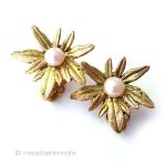 マイケルミショー　真珠 ゼラニウム花イヤリング