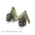 マイケルミショー　 松ぼっくり　ピアス