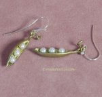 Michaud ピアス さやえんどう豆