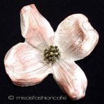 マイケルミショー　再販！ ハナミズキの花ブローチ