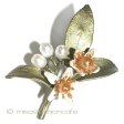 （画像用） マイケルミショーブローチ オレンジの花　真珠