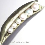 マイケルミショーブローチ ６真珠 さやえんどう豆