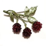 天然石　ガーネット ラズベリーブローチ