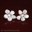 （画像用） 真珠・桜の花ピアス