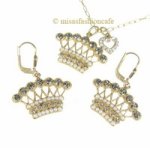 クラウン　ピアス　仏製