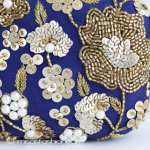 ＳＡＮＴＩサンティ　クラッチ 金＆パールの花刺繍