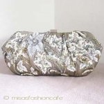 SANTI サンティ クラッチ スパンコール・フラワー再販