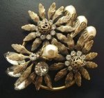 アンティーク　ブローチ