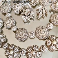 針刺繍のジュエリー