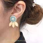 パール＆ストーン針刺繍 イヤリングまたはピアス